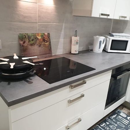 Appartement Cosy Et Chaleureux Lons-le-Saunier Exteriör bild
